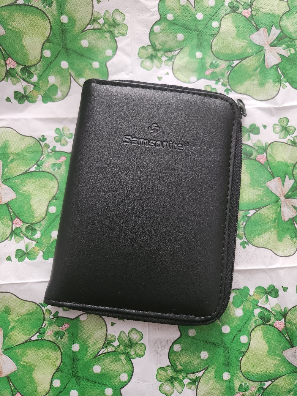 Samsonite Black Leather Travel Wallet